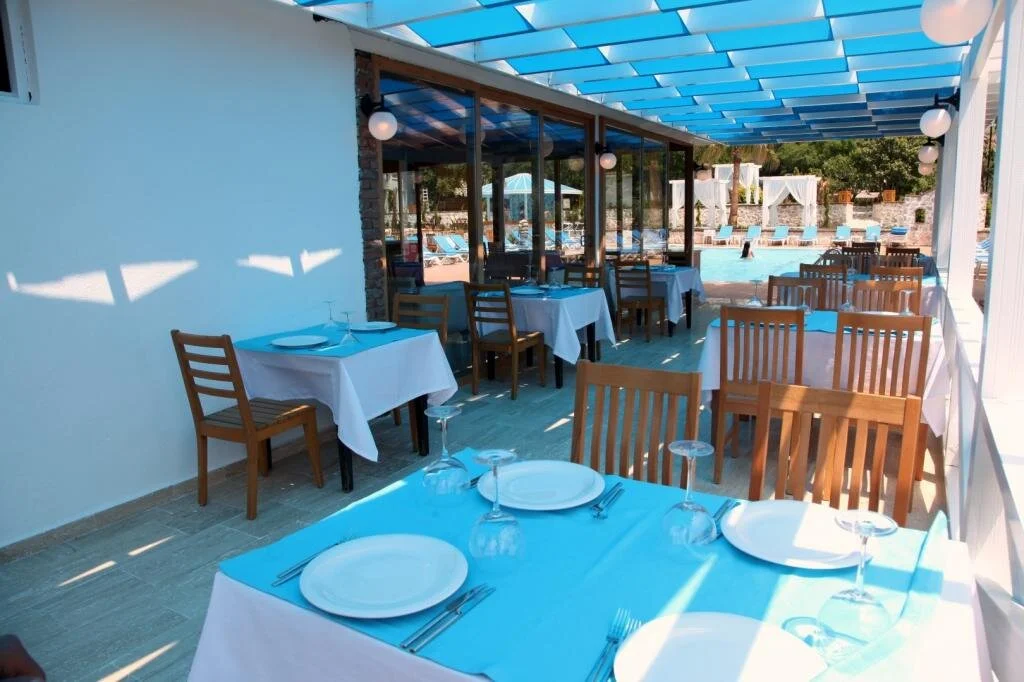 İksirci Baba Hotel